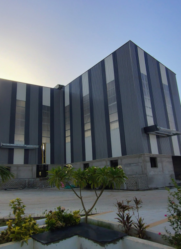Seamless Roofing Solutions