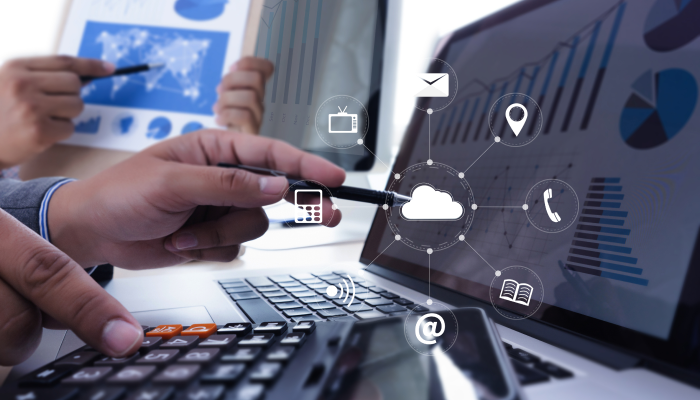 Why Real-Time Data Integration Services Are the Missing Link in Omnichannel Customer Experience